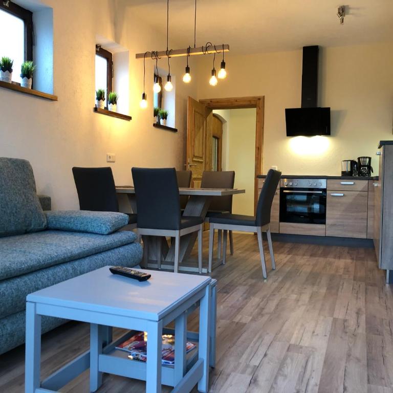 Haus Central Lofer - Apartment mit Terrasse - 1