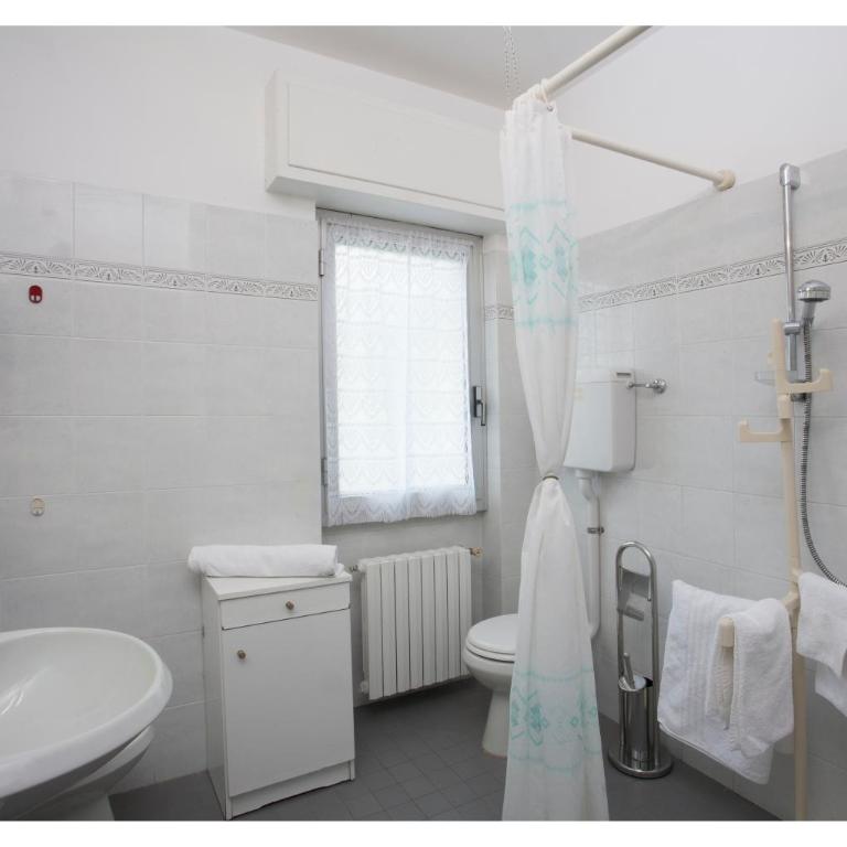 Casavacanze Internazionale - Appartamento con 1 Camera da Letto e Vista Mare - 5