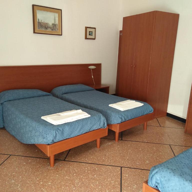 Hotel Suisse - Camera Tripla - 2