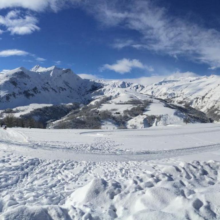 appartement gentiane 4personnes dans gite "la maison d'augustin" classé 3 étoiles,la tour,73530 st jean d'arves - Appartement avec Vue sur la Montagne - 20