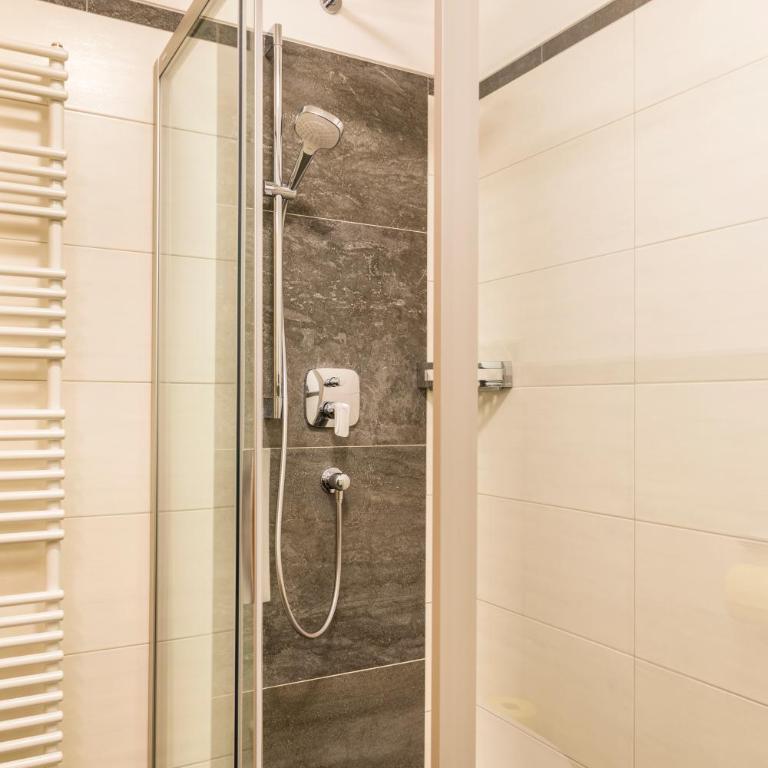 Unterrainhof - Habitación Triple con baño - 6