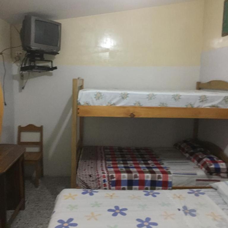 Hostal Camping Beach - Habitación Familiar Estándar - 1