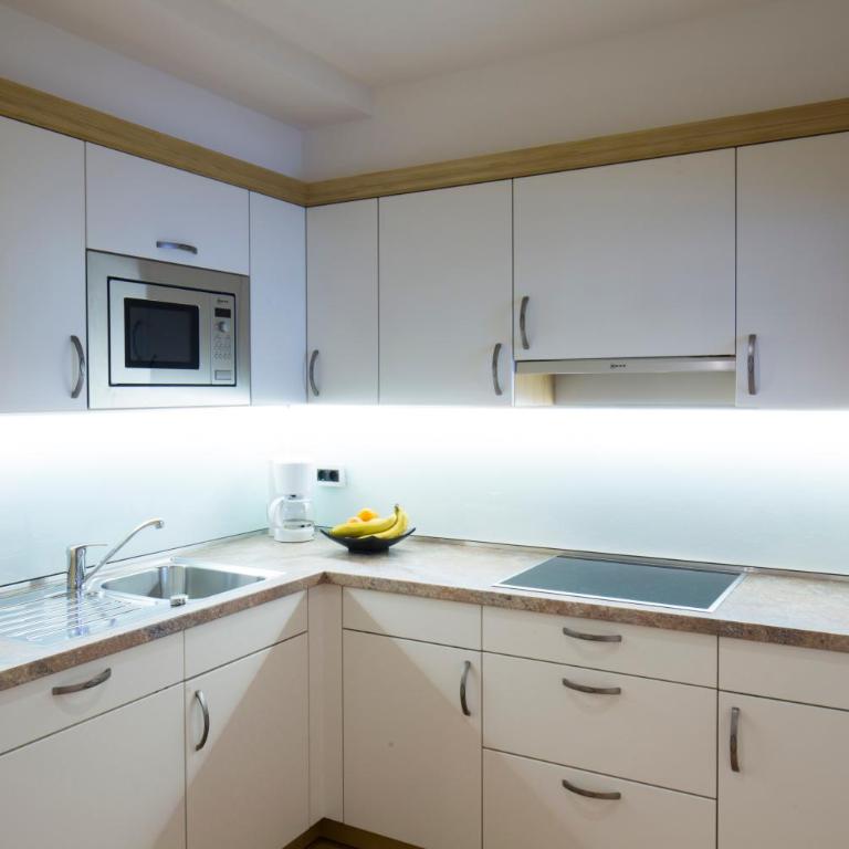 Residence Isabell - Appartamento Superior con 2 Camere da Letto e Balcone - 6