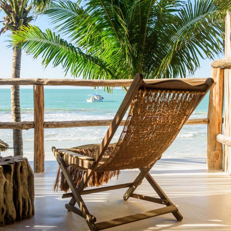 CASA CAT BA Beachfront Boutique Hotel - Habitación Doble con vistas al mar - 7