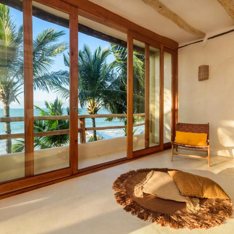 CASA CAT BA Beachfront Boutique Hotel - Habitación Doble Deluxe con vistas al mar - 1