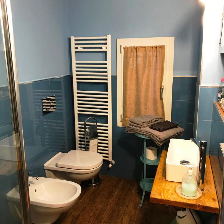 62 B&B - Camera Matrimoniale con Bagno Privato - 2