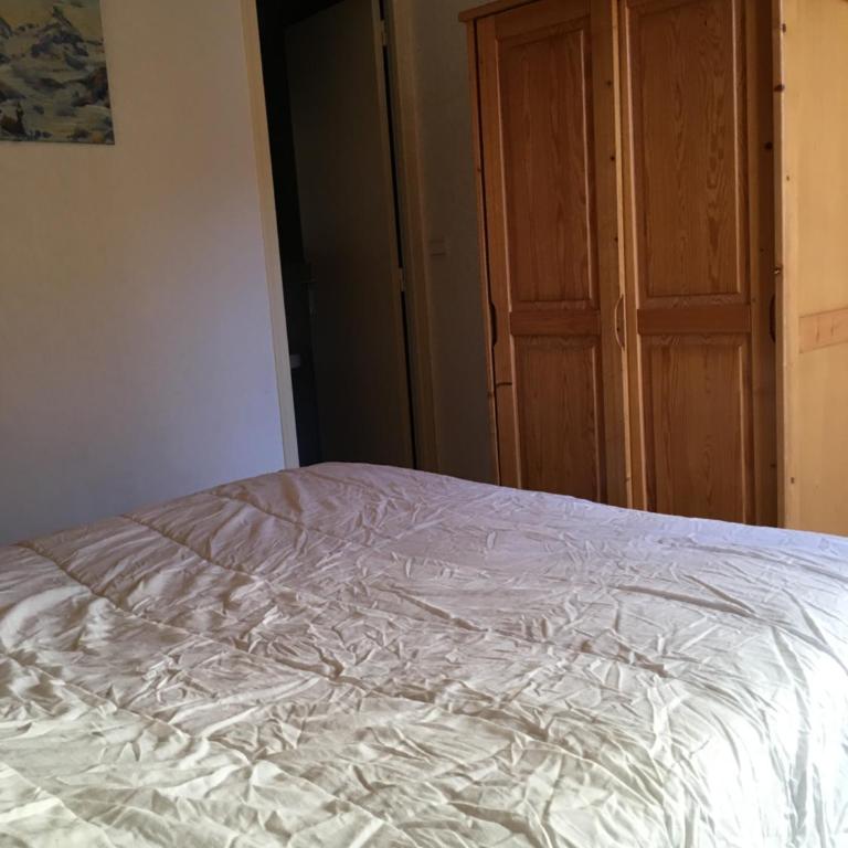 Les Amborzales - Two-Bedroom Apartment with Mountain View - Myosotis - 6