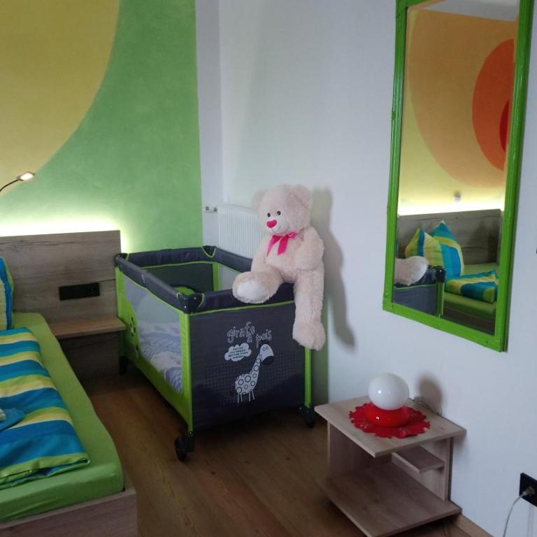 Haus Wastl - Apartment mit 2 Schlafzimmern und Terrasse - 14