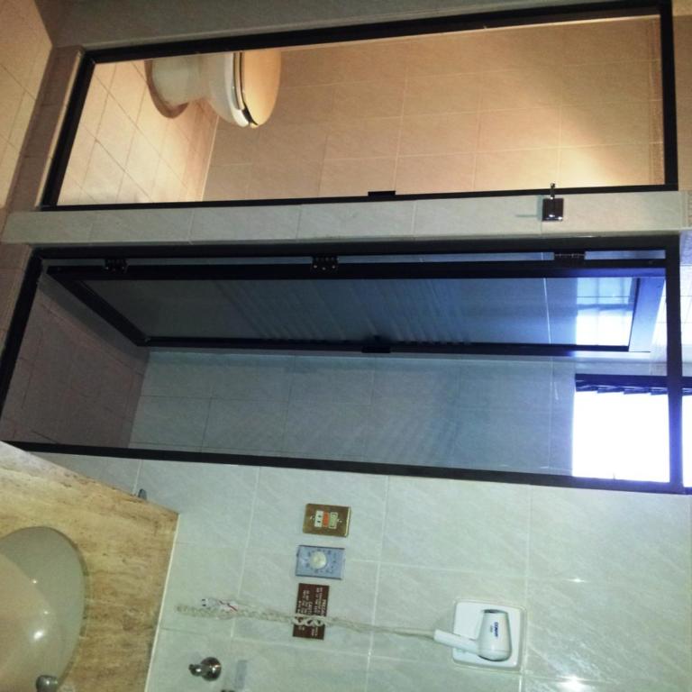 Hotel Fleming - Habitación Doble Económica - 2 camas - 3