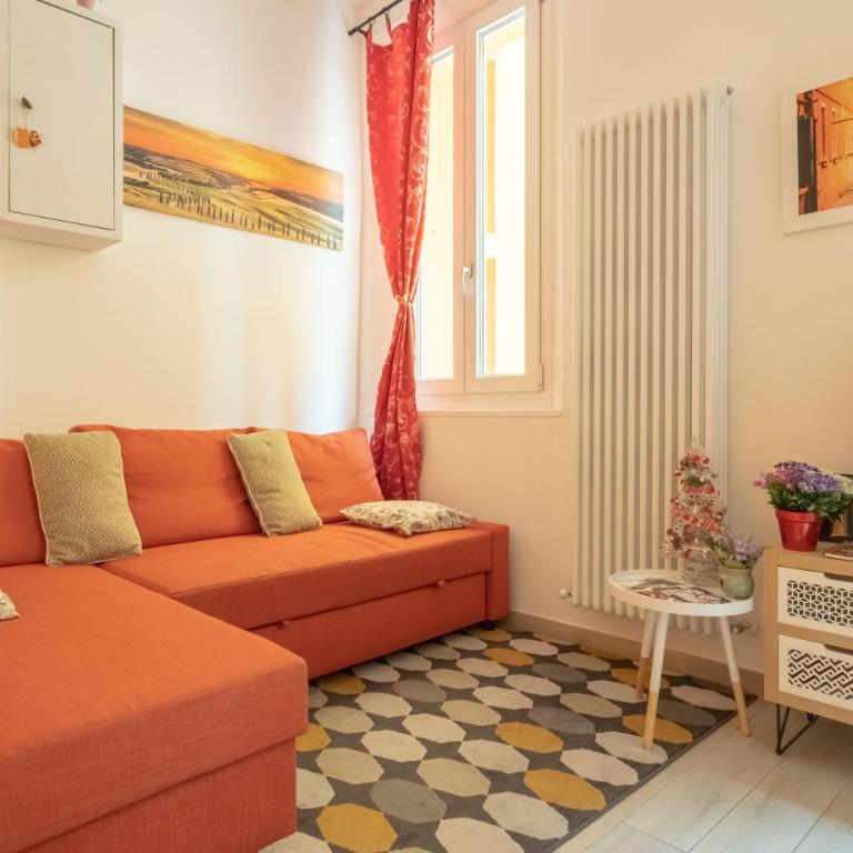 Arpa Apartments Bologna Center - Family Studio with Private Bathroom - 9
