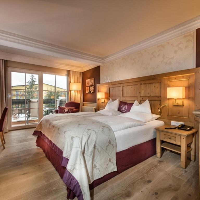 Hotel Bismarck - Doppelzimmer mit Bergblick - 4
