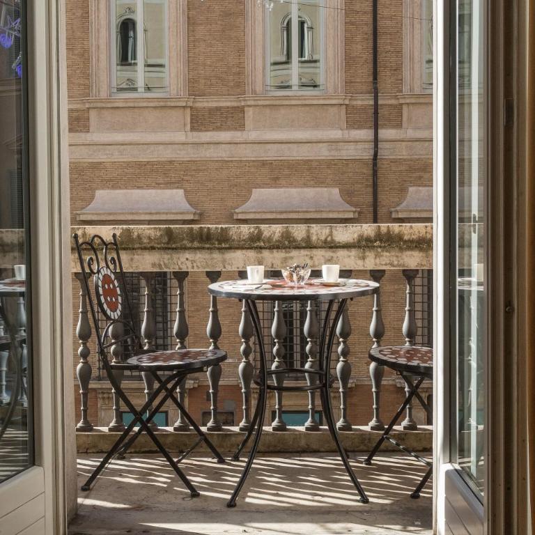 Amazing Piazza Venezia Suites - Appartamento Deluxe con Balcone - 22