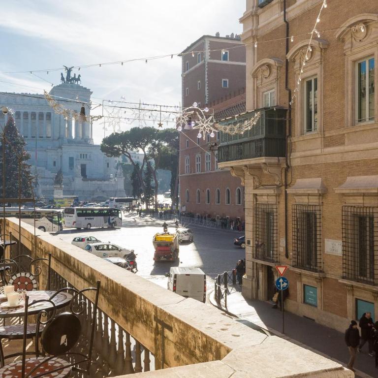 Amazing Piazza Venezia Suites - Appartamento Deluxe con Balcone - 8