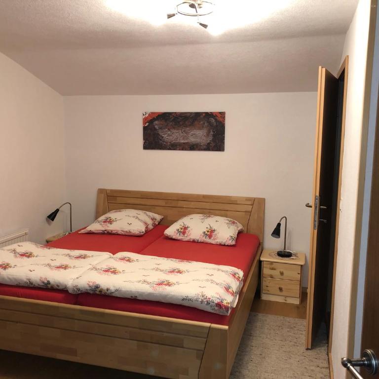 Pension Haus Rohrmoser - Doppelzimmer mit Balkon - 5
