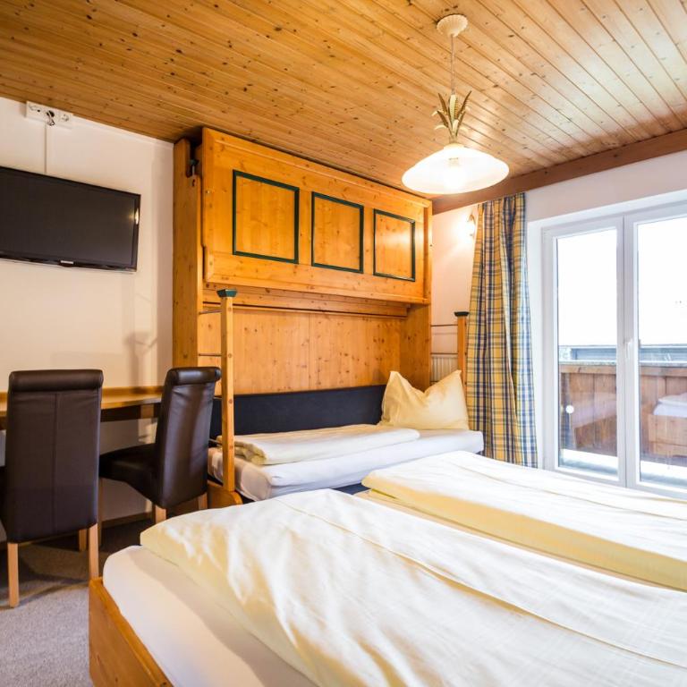 Haus Alpenland - Dreibettzimmer - 5