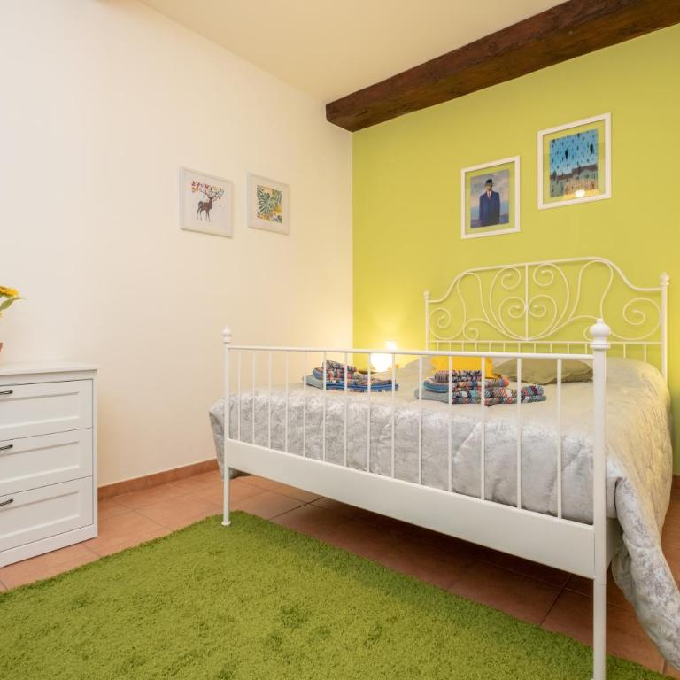 Arpa Apartments Bologna Center - Superior Apartment with Private Bathroom - 1