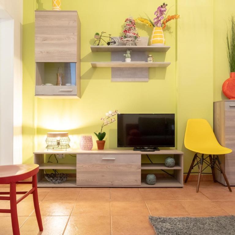Arpa Apartments Bologna Center - Superior Apartment with Private Bathroom - 6