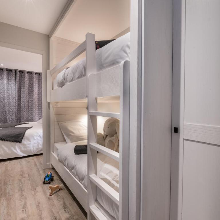 Résidences Alticimes - Appartement avec Vue sur la Montagne - 12
