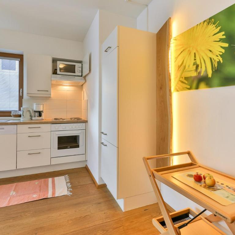 Kronhofer – Apartments & Erlebnis-Imkerei - Superior Apartment mit 1 Schlafzimmer und Terrasse - 3