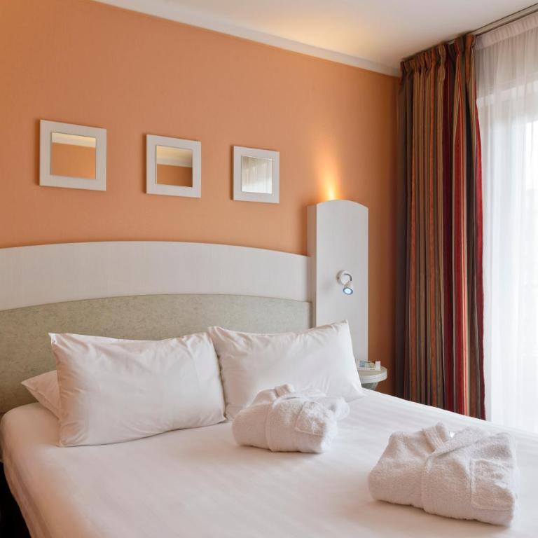 Best Western Astoria - Chambre Lit Queen-Size Supérieure avec Balcon - 2