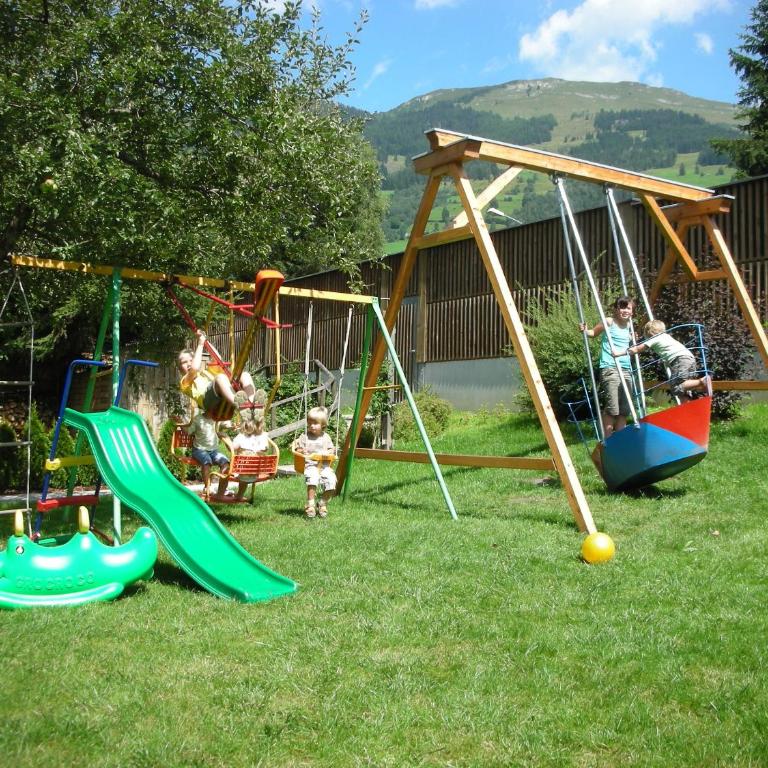 Pension Theresia - Einzelzimmer mit Balkon - 8