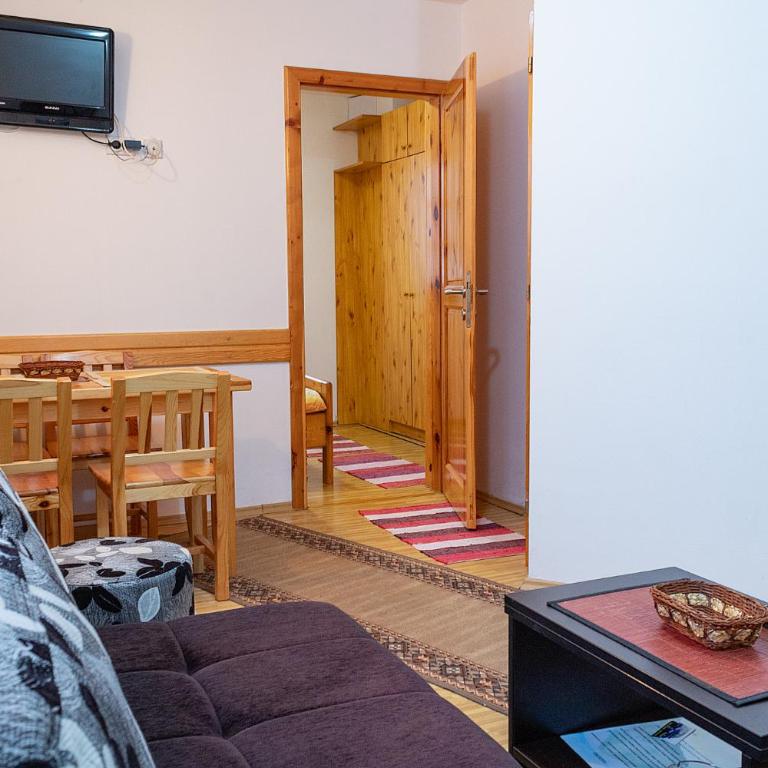 Apartments In - Apartment - 11