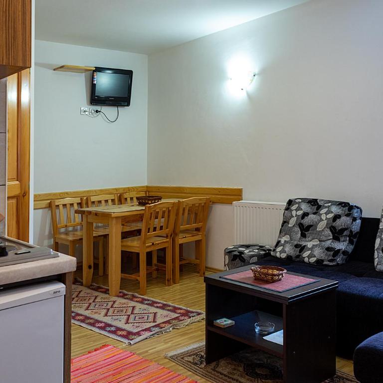 Apartments In - Apartment - 10