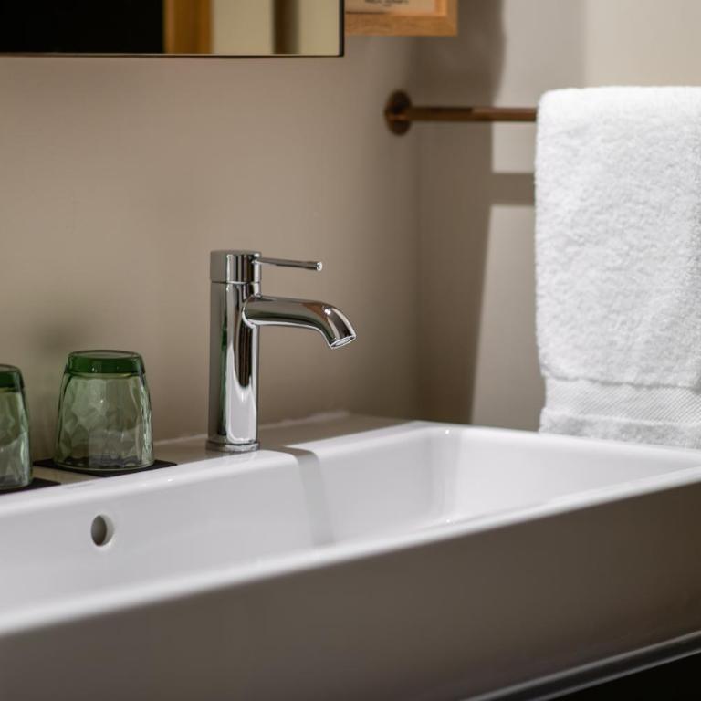 9Hotel Paquis - Suite Junior - 11