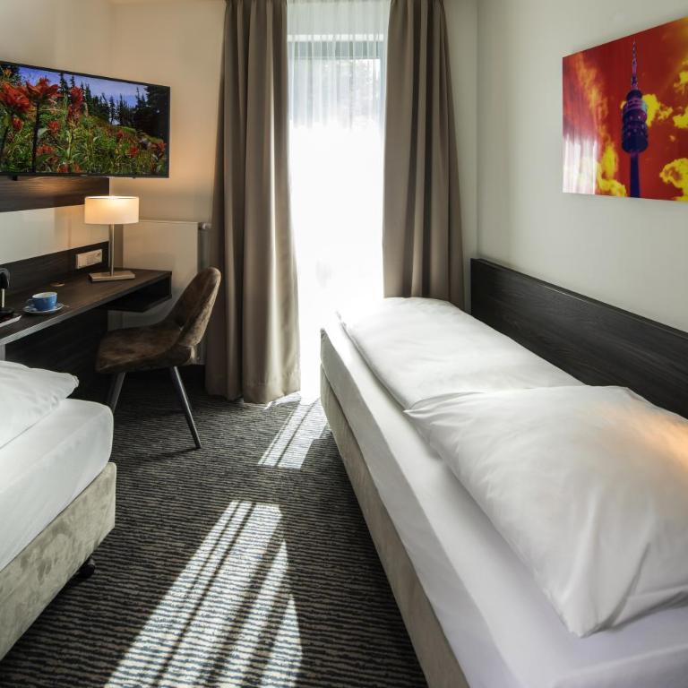 Hotel Südstern - Doppel- oder Zweibettzimmer - 6