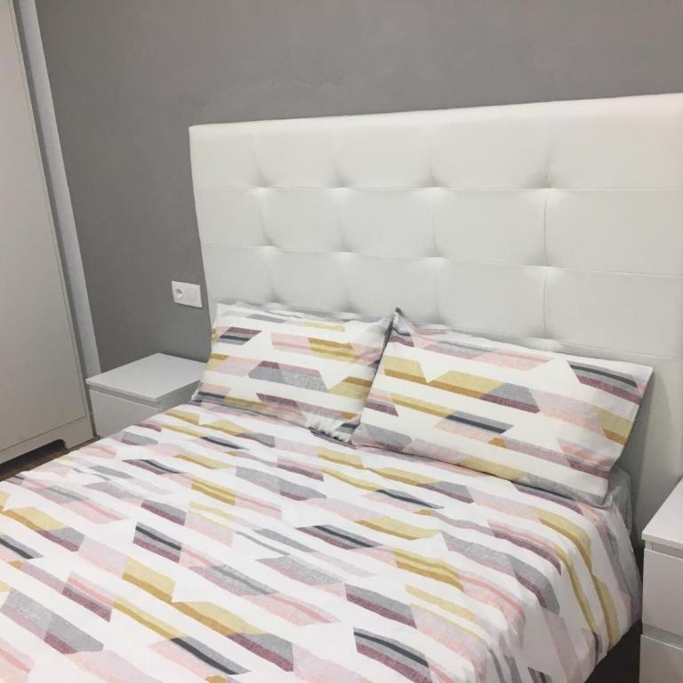 Plaza del Campo del Príncipe - Two-Bedroom Apartment - 17