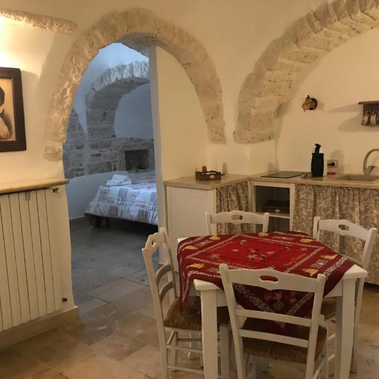 A Due Passi dal Centro - Trullo - Appartamento con 1 Camera da Letto - 3
