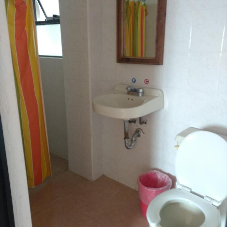 Hotel Hacienda Morales. - Basic Triple Room - 3