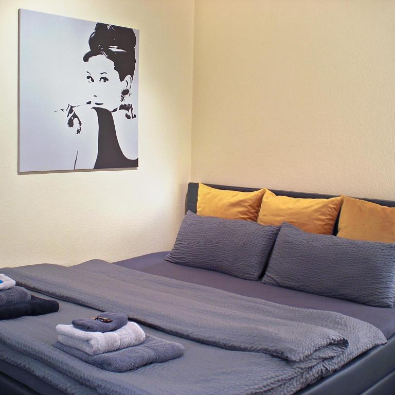 Lion Homestay Munich - Zimmer mit Kingsize-Bett - 3
