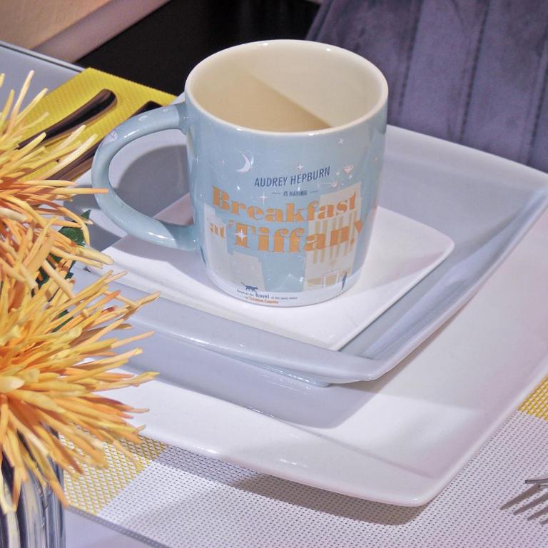 Lion Homestay Munich - Zimmer mit Kingsize-Bett - 10
