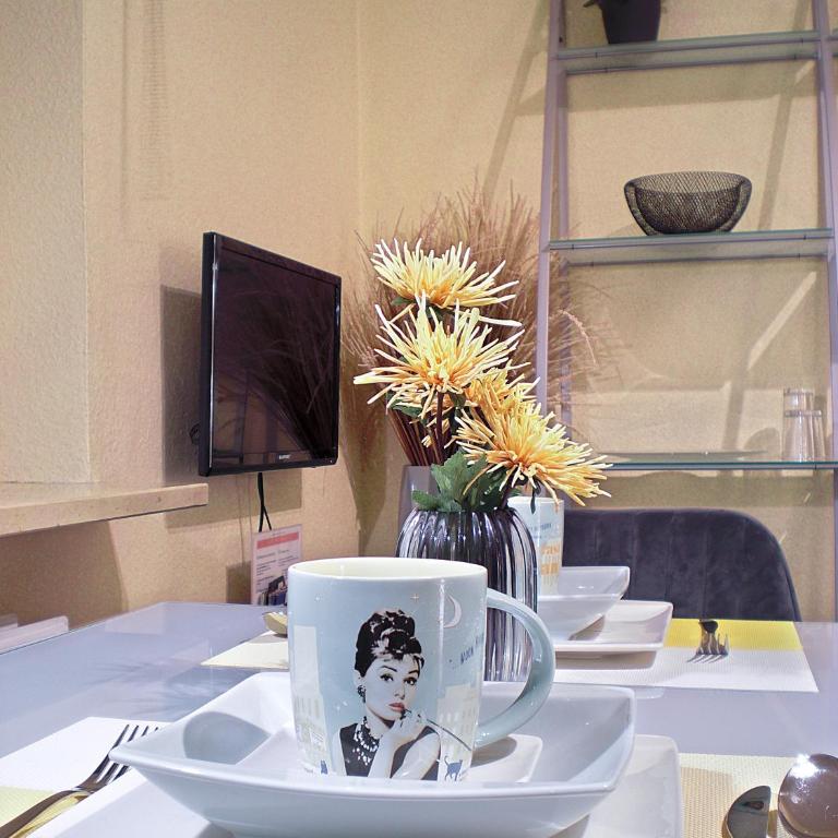 Lion Homestay Munich - Zimmer mit Kingsize-Bett - 20