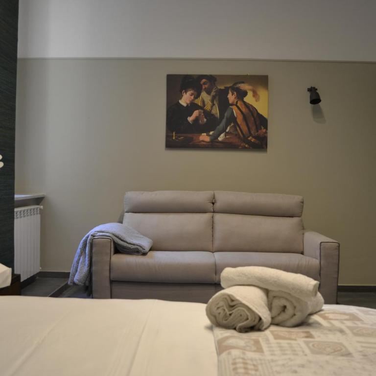 Donna Lena Relais Napoli - Camera Quadrupla Premium - 16