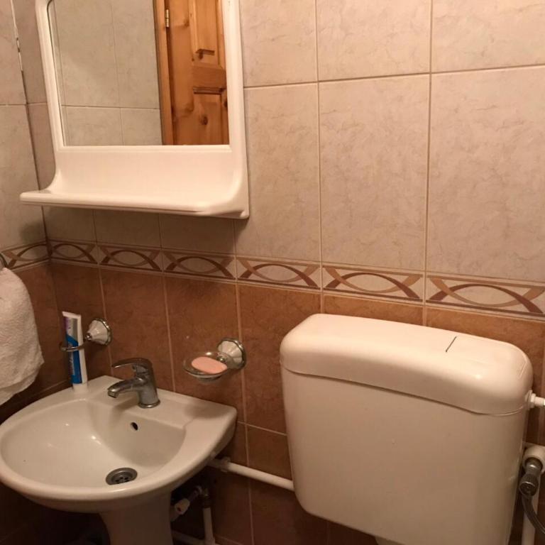 Durmitorska kuća - Three-Bedroom House - 19