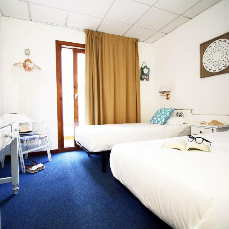 Hotel Mireia - Habitación Doble con terraza - 1 o 2 camas - 6