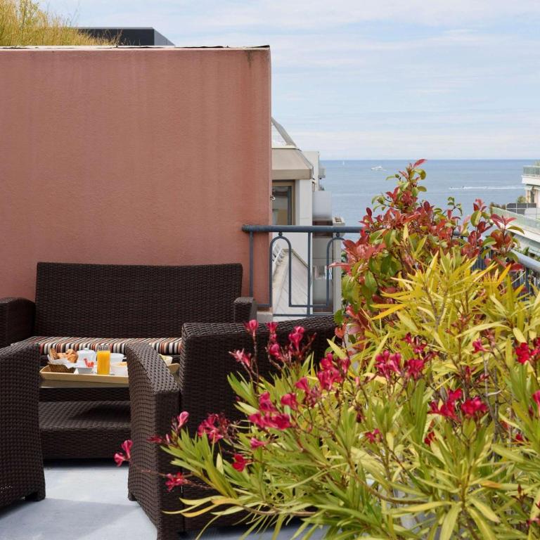 Best Western Astoria - Chambre Familiale avec Terrasse - 18