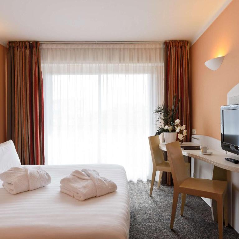 Best Western Astoria - Chambre Lit Queen-Size Supérieure avec Balcon - 3