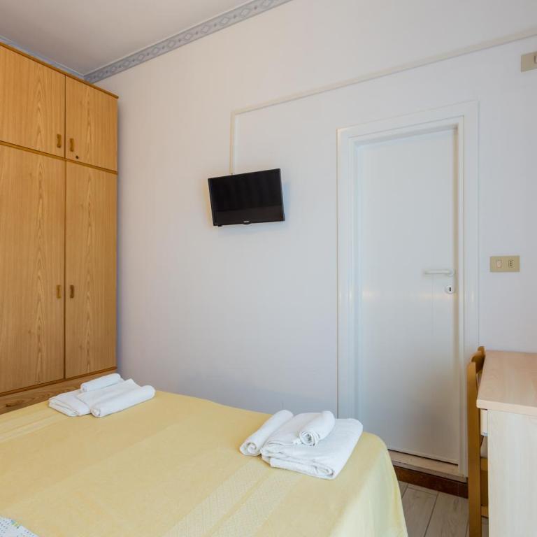 Hotel Maris Stella - Double or Twin Room - 2