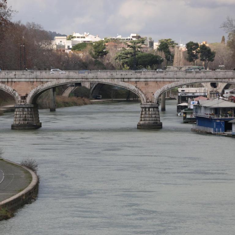 Roma Metro Furio Camillo - Appartamento Monolocale - 11