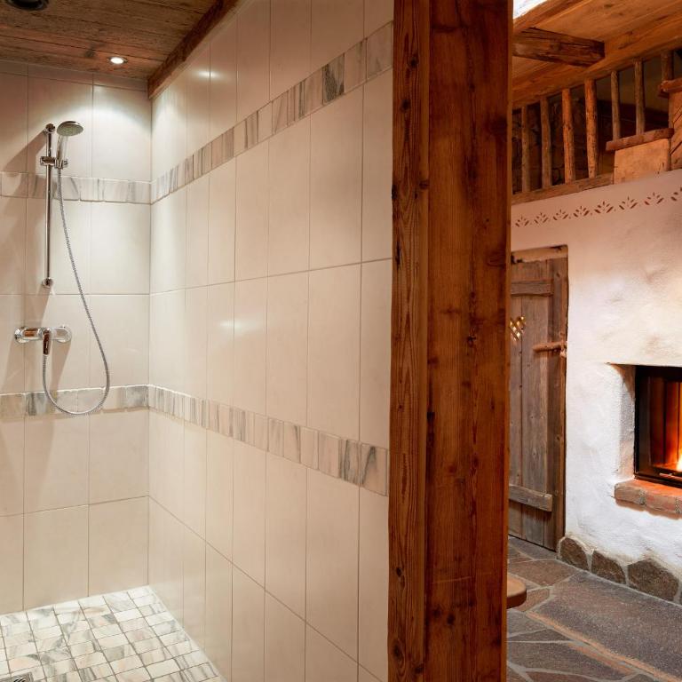 Almdorf Flachau - Luxus Hüttenurlaub - Chalet (4 Adulti) - 12