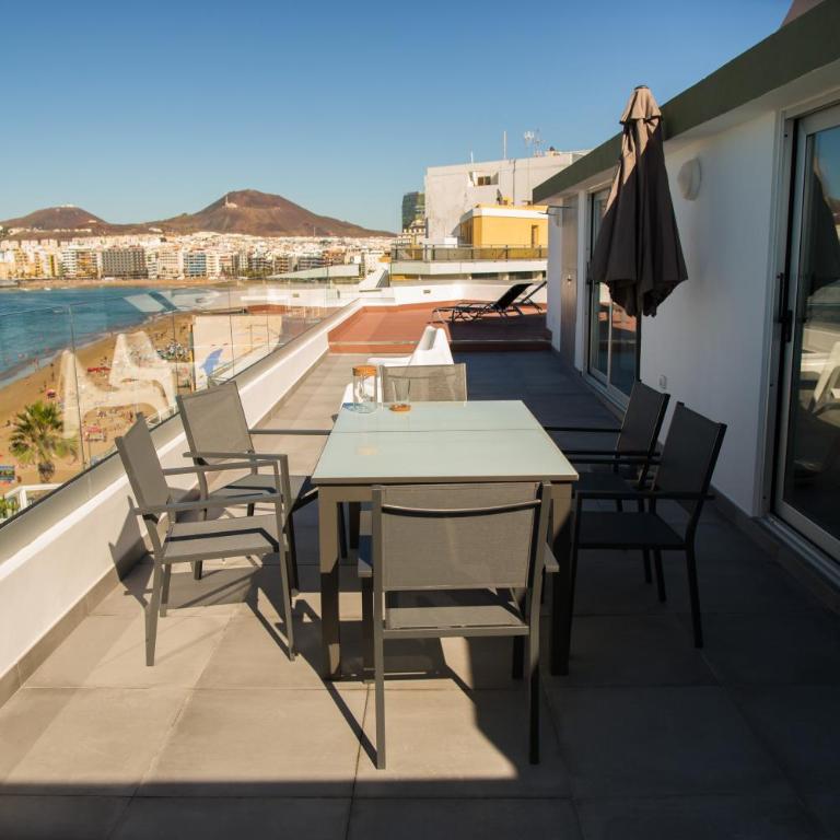 Fantástico ático en primera línea de playa - Apartamento - 6