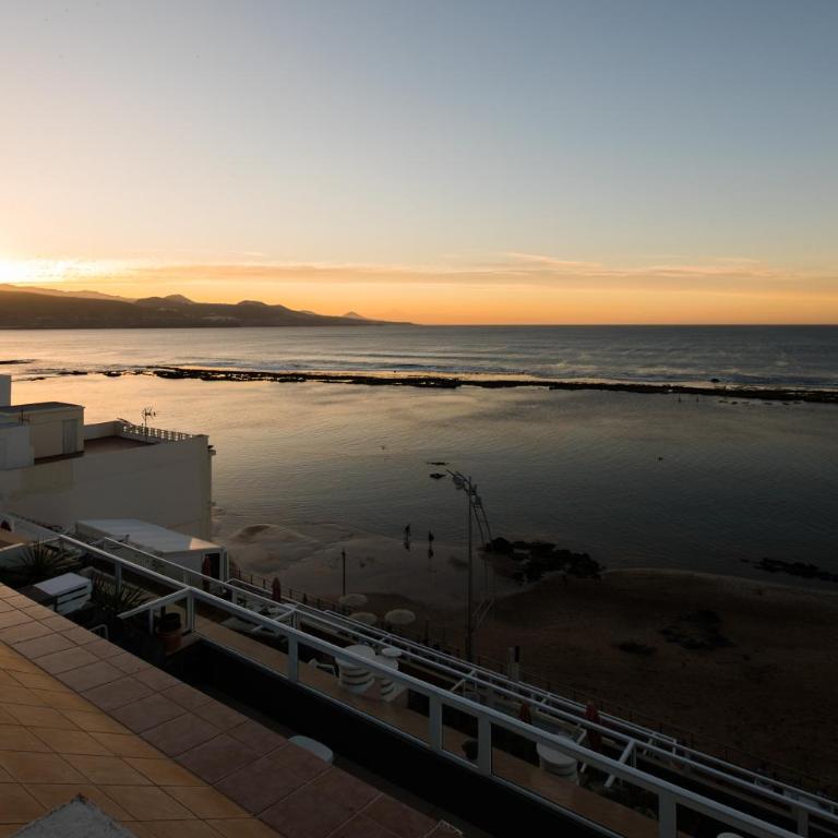 Fantástico ático en primera línea de playa - Apartamento - 34
