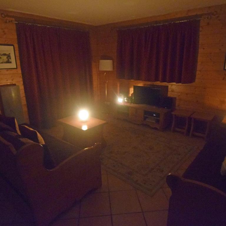Spacious Apartment 2 Minutes from Ski Lift, Equipped for Babies - Appartement - 49