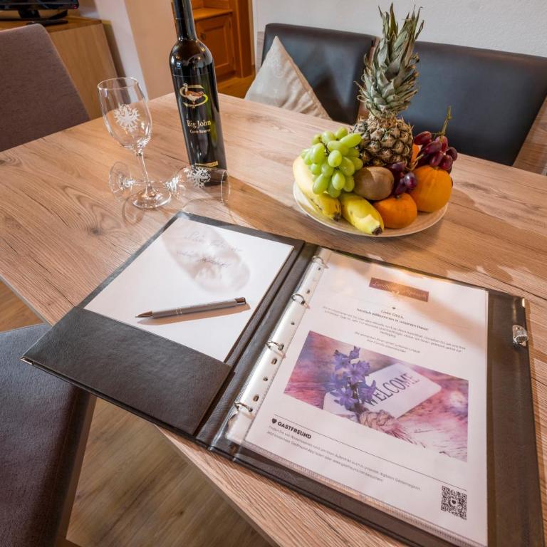 Landhaus Alpbach - Comfort Apartment mit 2 Schlafzimmern und Balkon - 5
