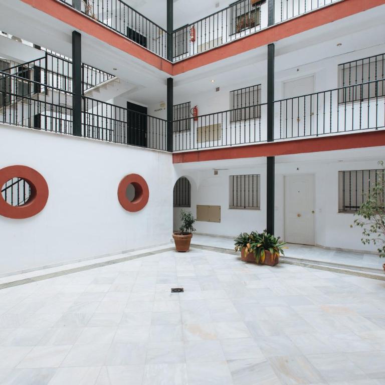 Charming House - Calm and comfort in the center - Apartamento - 20
