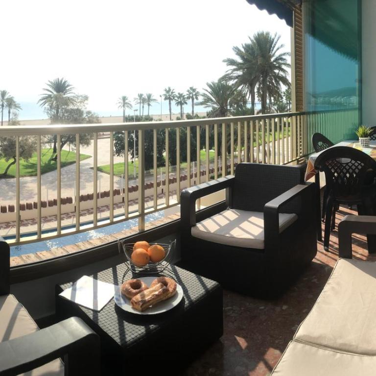 Apartamento en la playa Arensol Cullera - Two-Bedroom Apartment with Sea View - 2