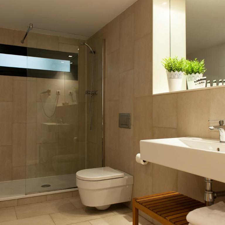 MH Apartments Sant Pau - One-Bedroom Apartment - 3